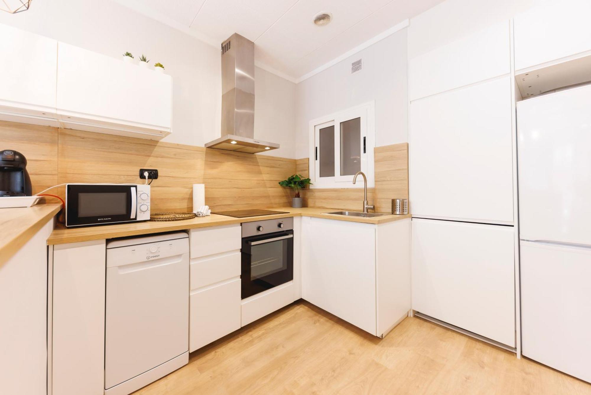 Bravissimo Apartaments Mora 4 Girona Exterior photo