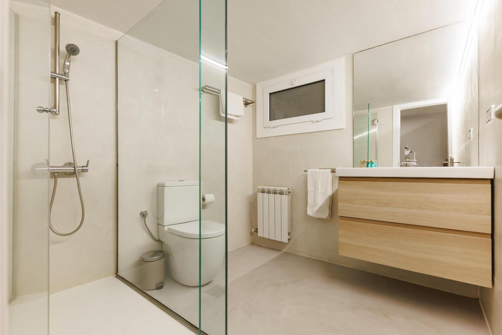 Bravissimo Apartaments Mora 4 Girona Exterior photo