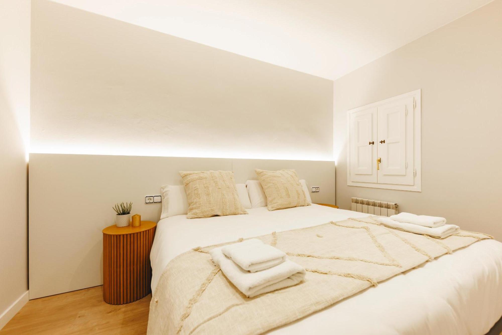Bravissimo Apartaments Mora 4 Girona Exterior photo